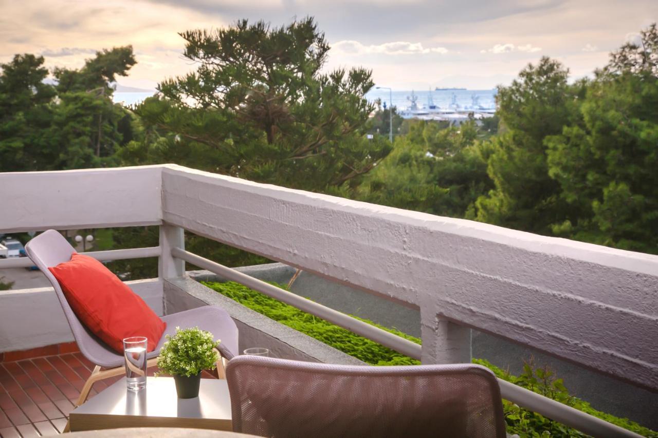One-Of-A-Kind Athens Riviera Apartment Kültér fotó
